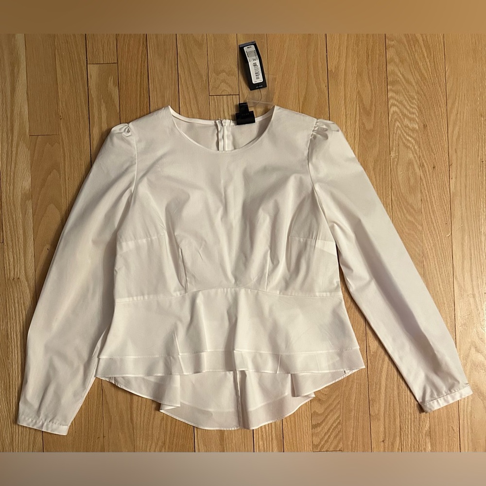 Worthington NWT Long-Sleeved Round Neck White Peum Blouse, Size Petite M